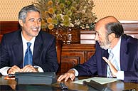 Alfredo Prez Rubalcaba y Gaspar Llamazares. (EFE)