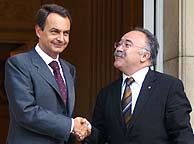 Zapatero recibe a Carod en Moncloa. (EFE)