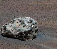 Meteorito encontrado en Marte por el explorador 'Opportunity'. (Foto: AFP)