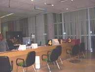 Oficina de la Seguridad Social de Lpez de Hoyos, en Madrid. (Foto: Nuria Labari)