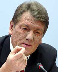Viktor Yuschenko ya haba defendido la retirada de tropas. (Foto: EFE)