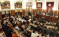 El Congreso de Bolivia, durante la sesión en la que ha sido rechazada la dimisión de Carlos Mesa. (Foto: REUTERS)