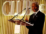 Kofi Annan durante su intervencin en Madrid. (Foto: REUTERS)