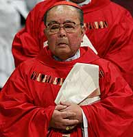 Uno de los dos cardenales japoneses, Seichii Shiranayagui. (Foto: AFP)