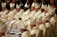 Algunos de los cardenales, en una de las misas por Juan Pablo II. (Foto: REUTERS)