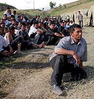 Refugiados uzbecos en Kirguizistn. (Foto: REUTERS)