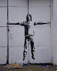 Uno de los 'graffiti' aparecido en una calle londinense. (Foto: (C)2005 Chris Abbott, cowfish.org.uk)