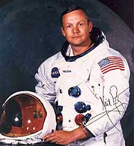 Armstrong, en la foto oficial de la NASA: (Foto: NASA)