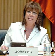 Cristina Narbona, durante su comparecencia. (Foto: EFE)