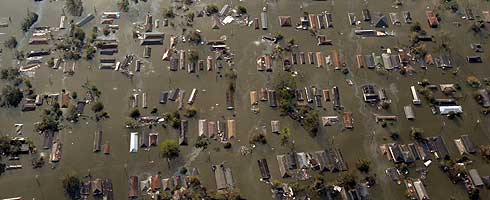 Estado en que se encuentra Nueva Orleans tras el paso del 'Katrina'. (Foto: AP)