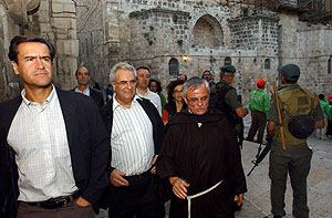 Lpez Aguilar, durante su visita a Jerusaln. (Foto: EFE)