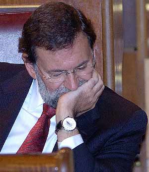 Mariano Rajoy, durante la intervencin de Mas. (EFE)