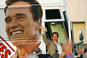 El gobernador Arnold Schwarzenegger, durante la campaa electoral. (Foto: AFP)