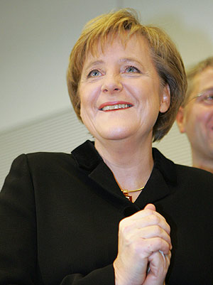 Angela Merkel en una reunin previa a su investidura. (Foto: AFP)