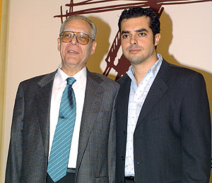 Guillermo Carnero (izda.) y Joaqun Prez Azastre. (Foto: EFE)