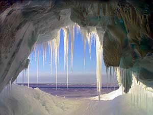 El sonido se forma en los recovecos y grietas tpicas de los icebergs. (Foto: Alfred Wegener Institute)