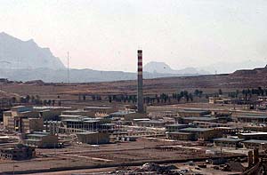 Imagen de marzo de 2005 de la planta nuclear iraní de Isfahan. (Foto: EFE)