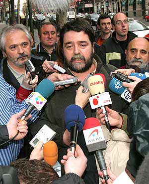 Joseba lvarez tras acudir a la Audiencia Nacional. (Foto: EFE)