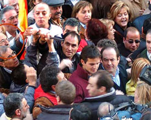 Imagen de la manifestacin de la AVT donde se increp a Bono. (EFE)