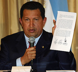 El presidente de Venezuela, Hugo Chvez, en Puerto Iguaz (Argentina). (Foto: AFP)