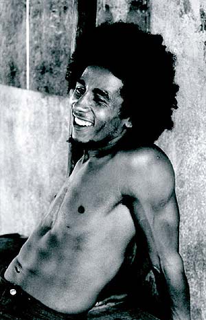 Bob Marley, en la portada del disco 'One Love'. (Foto: EFE)