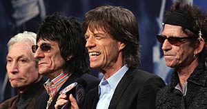Ronnie Wood (2 izda.), con Charlie Watts (izda.), Mick Jagger y Keith Richards (dcha.). (Foto: AP)