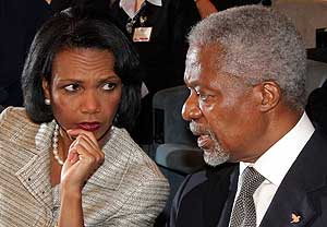 Kofi Annan y Condoleezza Rice, en Roma. (Foto: AP)