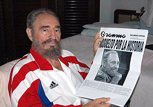 Castro, en una de las cuatro fotos distribuidas este domingo. (Foto: Juventud Rebelde')