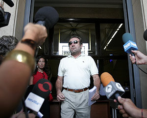 El abogado de Farruquito, la pasada semana, al conocerse la sentencia. (Foto: Esther Lobato)