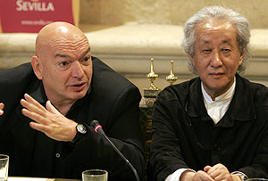Jean Nouvel y Arata Isozaki, durante la presentacin del proyecto. (Foto: EFE)