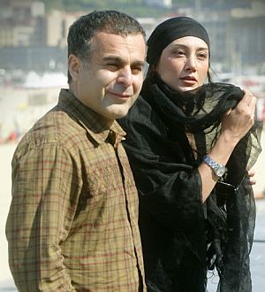 El director Bahman Ghobadi (izda.) y la actriz iran Hedye Tehrani. (Foto: AFP)