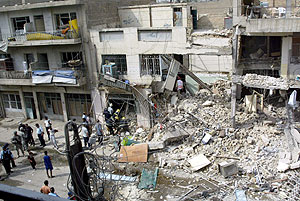 Uno de los edificios destruidos por el atentado. (Foto: EFE)