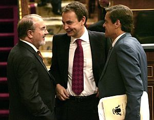 Zapatero, junto a Lpez Aguilar y Solbes. ( EFE)