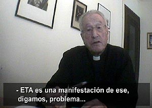 El ex obispo de San Sebastin, Jos Mara Setin, en un momneto del reportaje. (Foto: EL MUNDO TV)