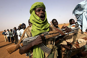 Miembros de una de las guerrillas que se sumaron al acuerdo de paz en Darfur. (Foto: REUTERS)