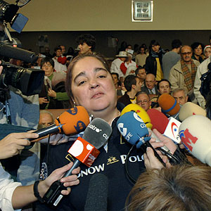 Isabel, la lotera de la Administracin de la Puerta de Sol. (EFE)