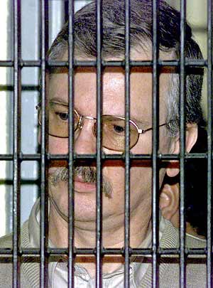 Miguel Ángel Cavallo, en una imagen tomada en una cárcel mexicana en 2003. (Foto: EFE)