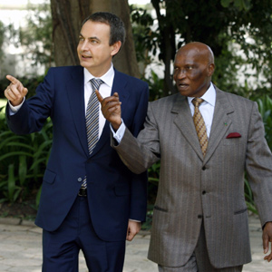 Jos Luis Rodriguez Zapatero junto al presidente de Senegal. (Foto: REUTERS).