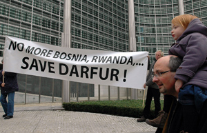 Manifestacin en Bruselas de apoyo a las vctimas de Darfur. (Foto: AFP)