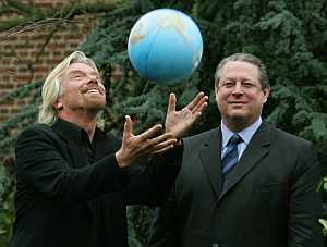 Richard Branson (izda), junto a Al Gore. (Foto: AP)