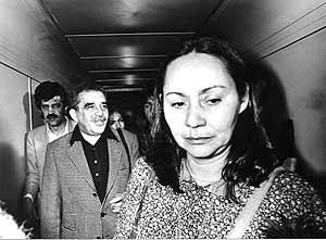 García Márquez y su esposa Mercedes Barcha, durante el exilio en México. (Foto: EFE)