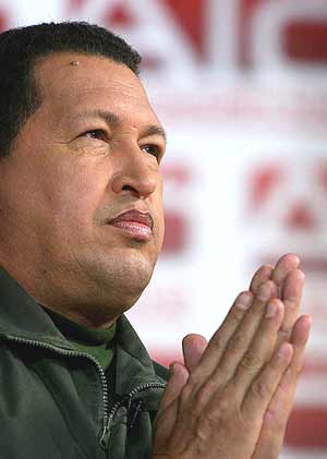Hugo Chvez, durante su programa de radio y televisin 'Al Presidente'. (Foto: EFE)
