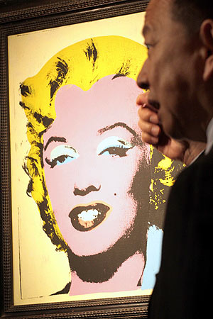 El retrato de Marilyn Monroe realizado por Andy Warhol. (Foto: AFP)