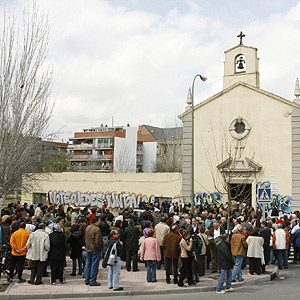 San Carlos Borromeo durante la celebracin de la misa del Domingo de Resurreccin. (EFE)