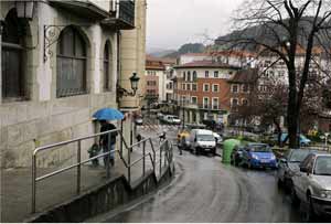 El centro de la ciudad de Guernica en la actualidad. (Foto: AP)