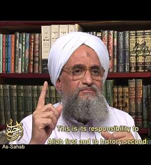 Al Zawahri, durante en el vídeo. (Foto: AP)