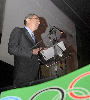 El alcalde de Madrid, Alberto Ruiz Gallardn, durante su intervencin en la asamblea del Comit Olmpico Espaol. (EFE)