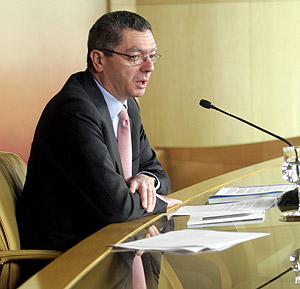 Alberto Ruiz-Gallardn, el pasado da 31 durante una rueda de prensa. (EFE)
