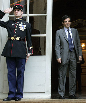 El primer ministro francs, Franois Fillon, tras conocer los resultados. (Foto: AP)