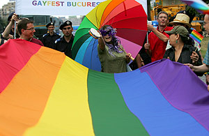 Vista de la marcha del Orgullo Gay, en Bucarest, Rumana. (Foto: EFE)